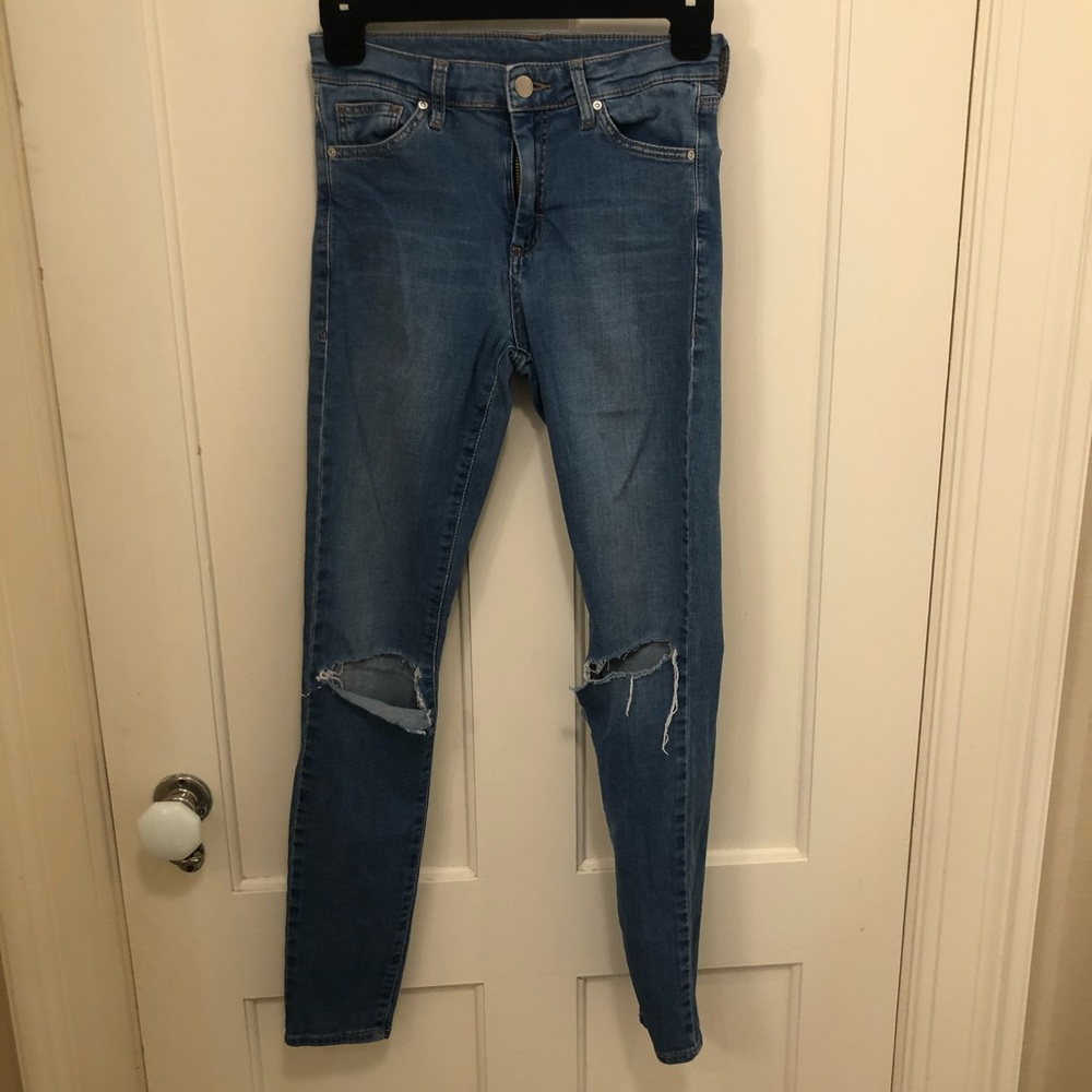 topshop ripped jamie jeans